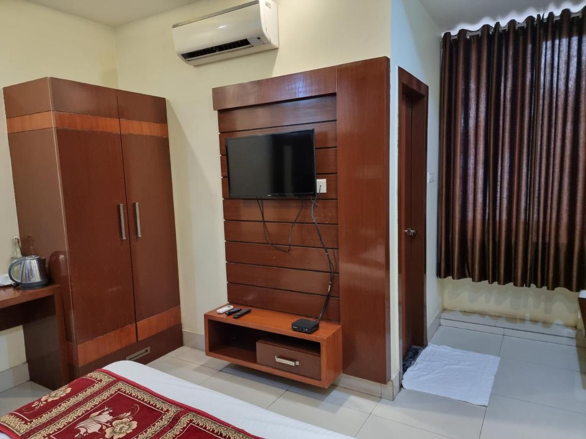 Hotel Vitthal International, Prayagraj Allāhābād Junction Kültér fotó